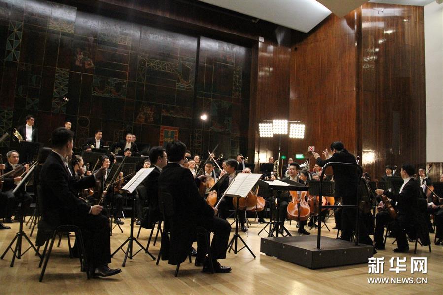（国际·图文互动）（2）中国爱乐乐团在葡萄牙举办交响音乐会