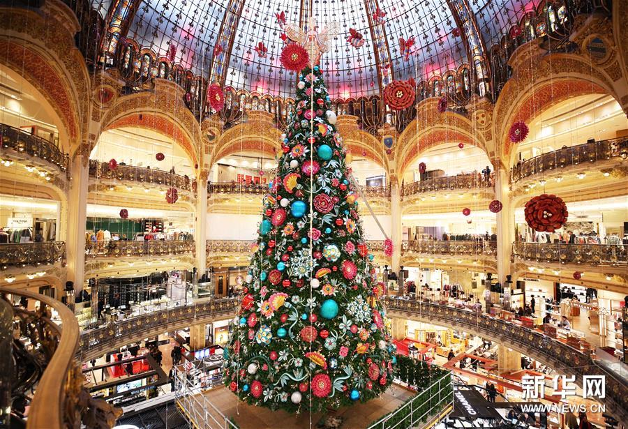 （新华视界）（1）巴黎：“老佛爷”的圣诞树