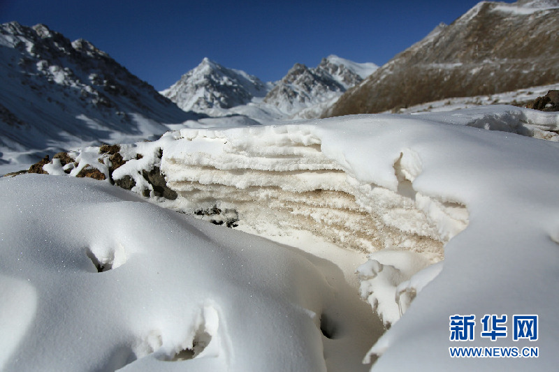 春天遇见巴尔斯雪山"祁连山秘境"雄浑壮美