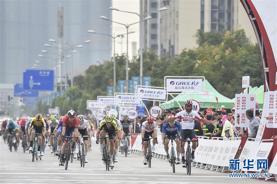 （体育）（1）自行车——环广西公路自行车世界巡回赛第五赛段赛况
