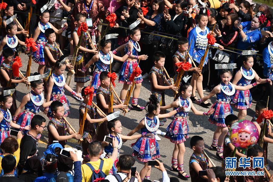 （文化）（3）贵州台江：欢度苗族姊妹节
