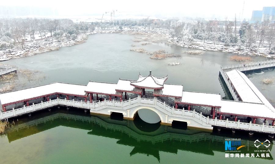 【航拍】雪后商丘日月湖