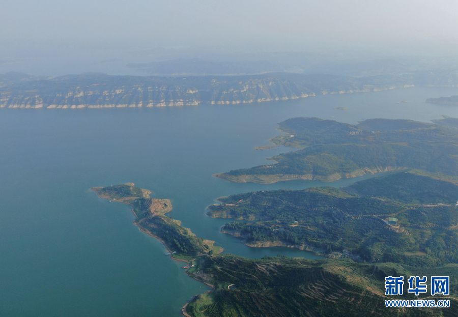 这是6月18日在河南济源拍摄的黄河小浪底水库(无人机照片.