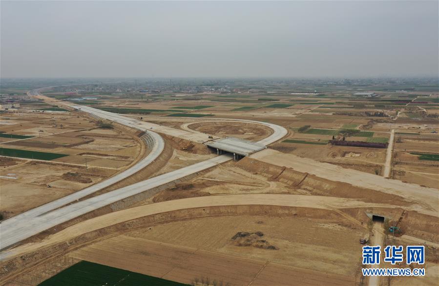 （經濟）（1）津石高速河北段建設正酣