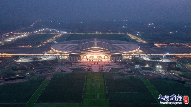 夜幕降临,雄安站夜景真迷人