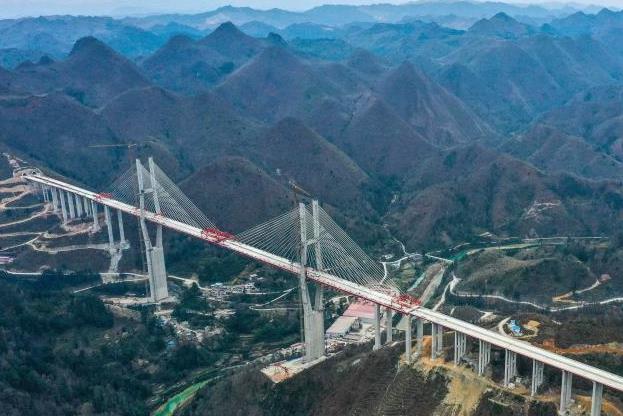 貴州都安高速雲霧大橋建設有序推進