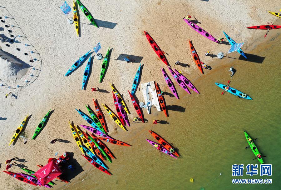 （體育）（1）皮劃艇——環海南島巡回賽開賽