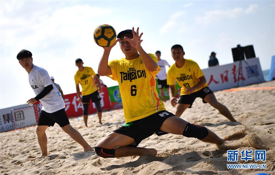 （体育）（4）第二届沙滩巧固球锦标赛在三亚举行