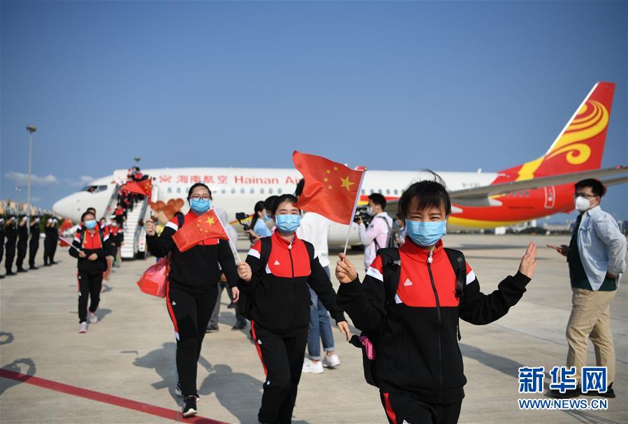 #（聚焦疫情防控）（2）海南支援湖北荆州医疗队部分队员抵达三亚