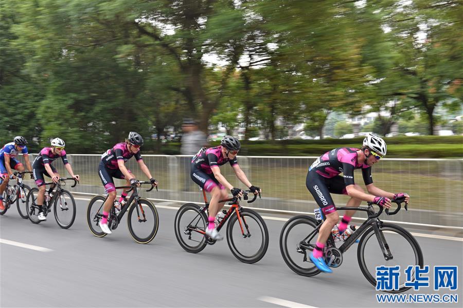 （体育）（6）自行车——第八届环鄱阳湖国际自行车大赛南昌市高新区站赛况