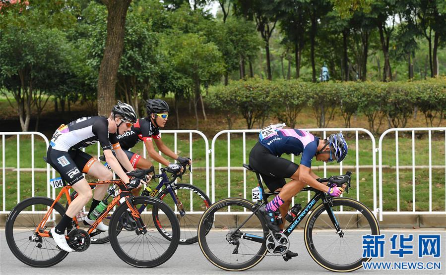 （体育）（7）自行车——第八届环鄱阳湖国际自行车大赛南昌市高新区站赛况