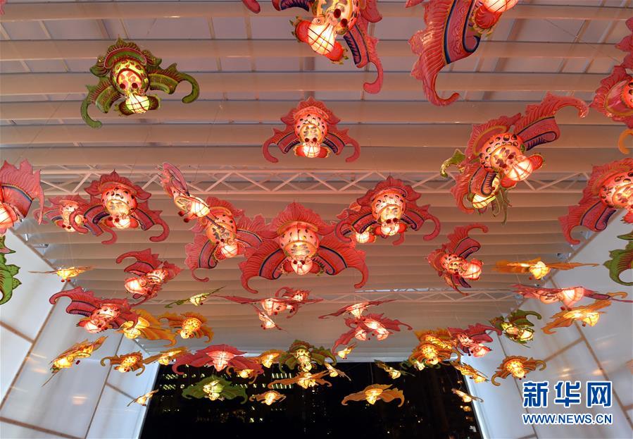 （XHDW）（5）香港举办中秋彩灯会