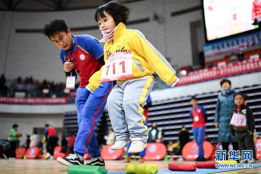 当日,2020青海省西宁市城西区幼儿体育技能大赛在西宁市海湖体育馆