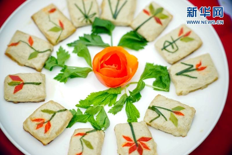 新华网:乐山西坝豆腐:一种食材 百种滋味