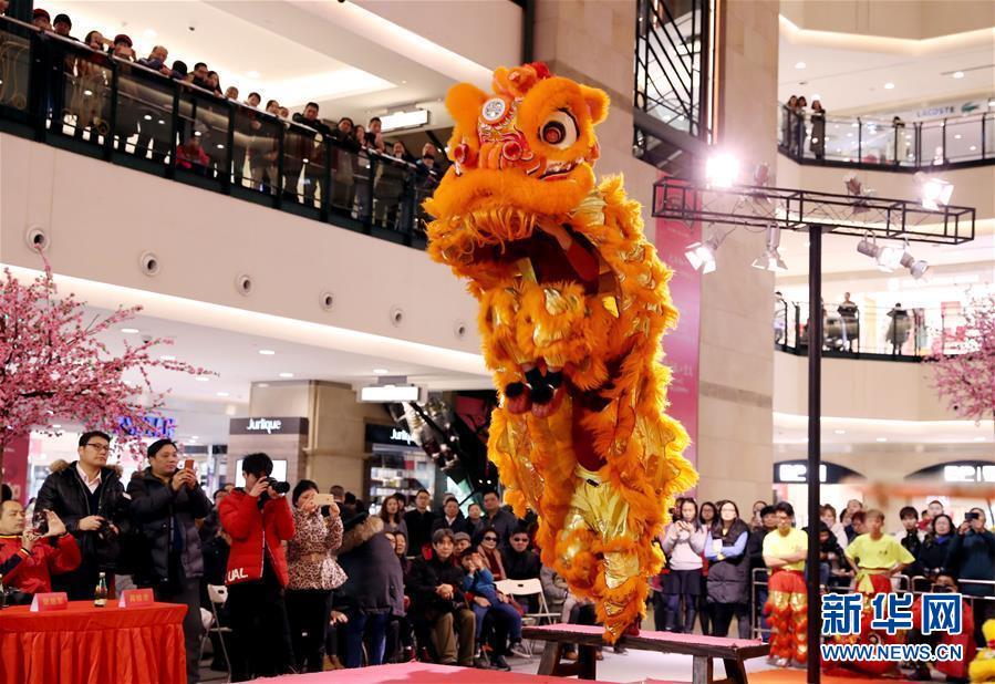 （文化）（2）“獅王爭霸”為上海春節添年味