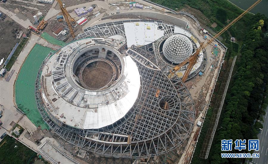 （社会）（2）上海天文馆初具规模 主体建筑大悬挑支撑结构开始卸载