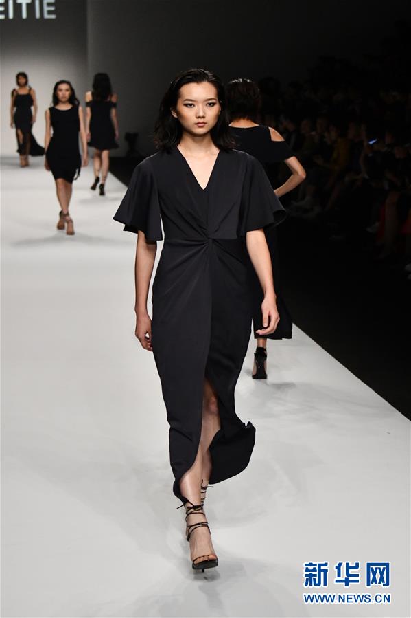 #（新华视界）（4）EITIE女装品牌亮相上海时装周