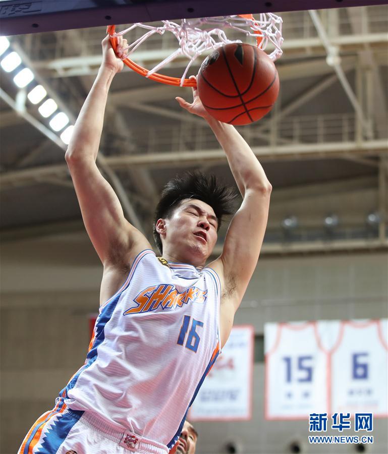 （体育）（5）篮球——CBA：上海哔哩哔哩胜辽宁本钢