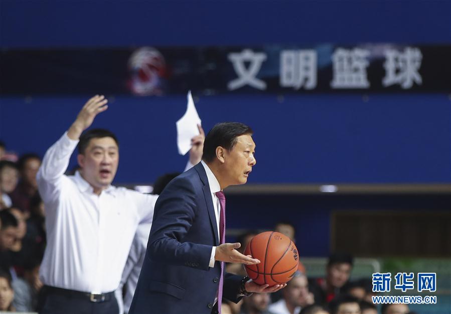 （体育）（10）篮球——CBA：上海哔哩哔哩胜辽宁本钢