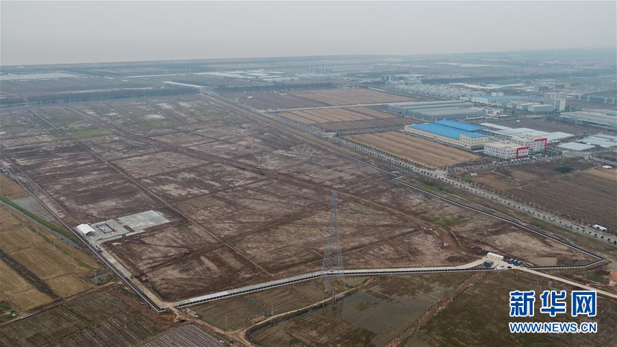 （经济）（4）特斯拉第一家海外超级工厂在上海正式开工