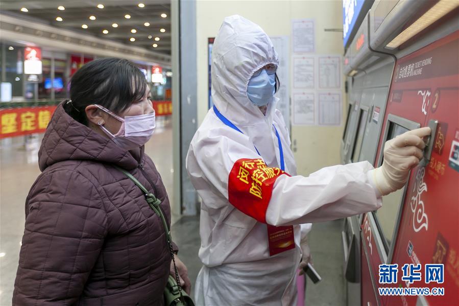 （聚焦疫情防控）（4）上海：20余万疫情防控志愿者在行动