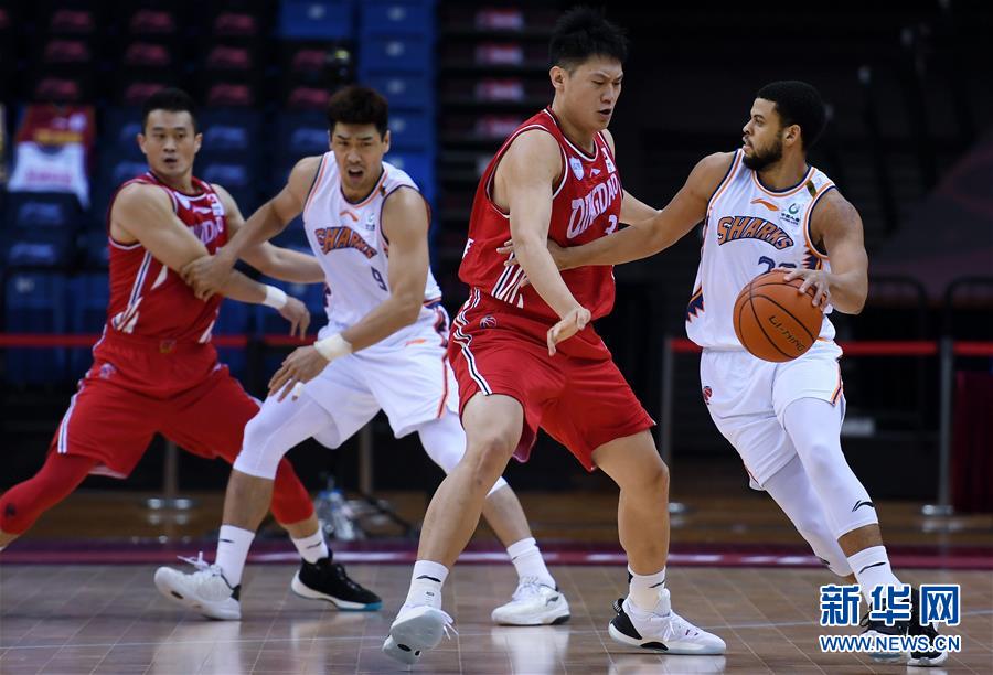 （体育）（13）篮球——CBA复赛第一阶段：上海久事胜青岛国信双星