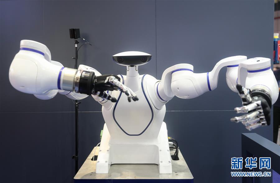 （新华视界）（2）机器人“炫技”工博会