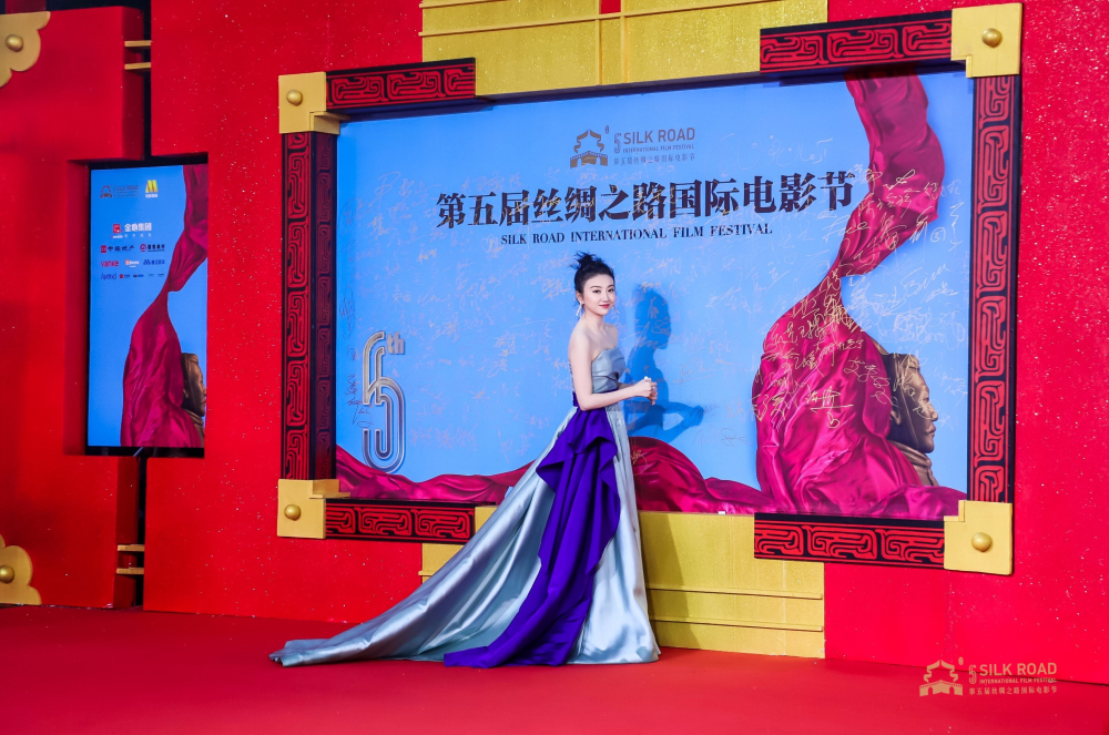 第五届丝绸之路国际电影节闭幕 五大奖项揭晓
