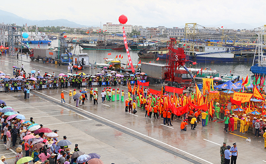 2017第二届中国南海（三亚）开渔节在三亚举行