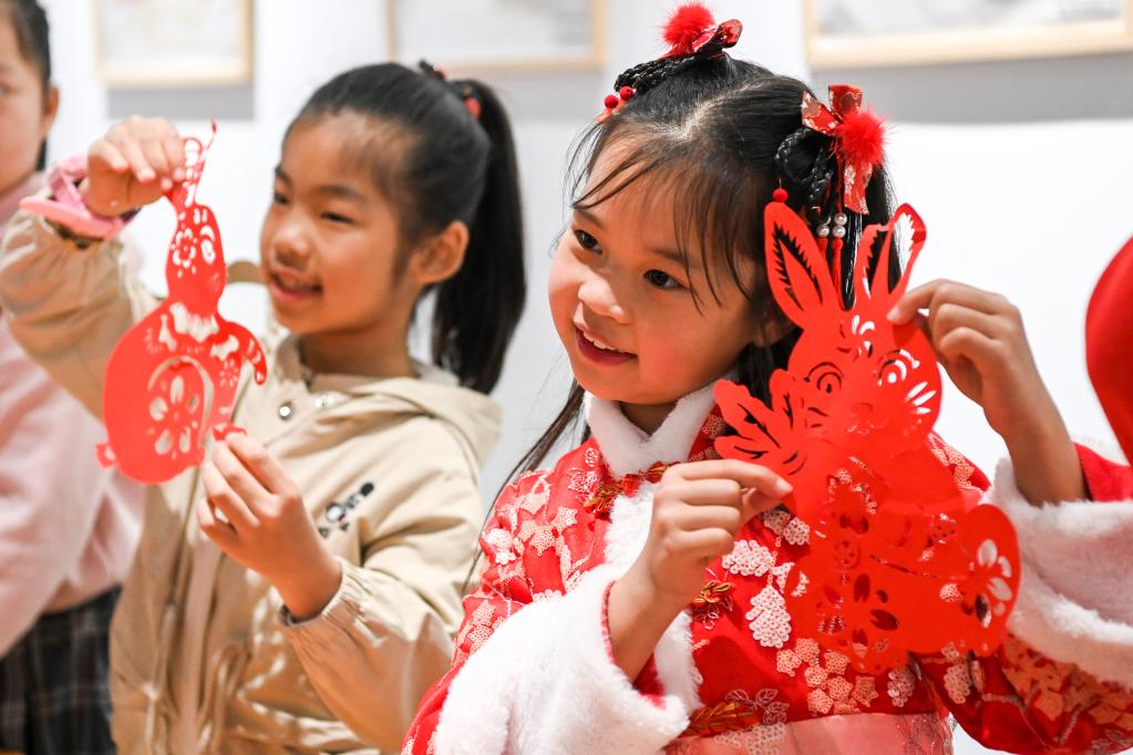 广西兴业：体验传统文化 乐享多彩寒假