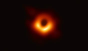 人類史上首張黑洞照片面世