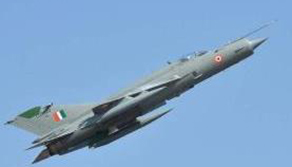 印度空军一架米格－21战斗机坠毁飞行员遇难