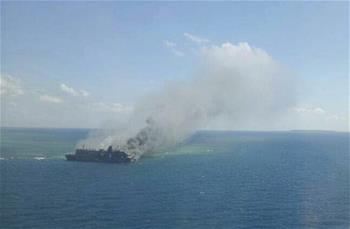 印尼发生渡轮失火事故