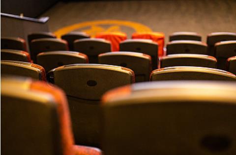 7月20日起低风险地区电影院恢复营业 需隔座售票