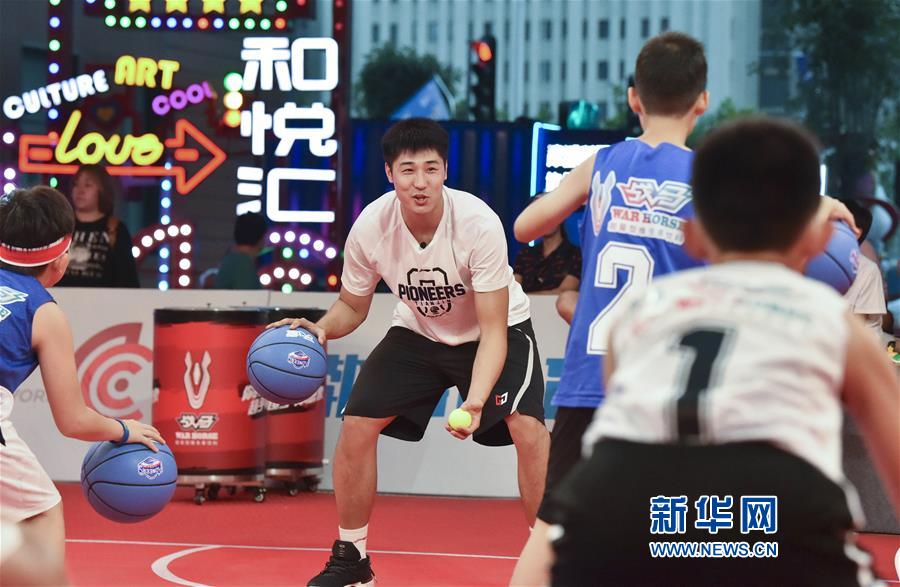 （體育）（3）籃球——天津榮鋼先行者籃球俱樂部舉辦公益特訓課