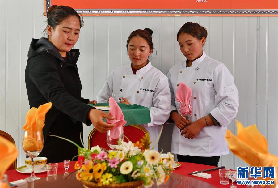 （社会）（3）西藏林芝：民办职业学校助力农牧民吃上旅游饭