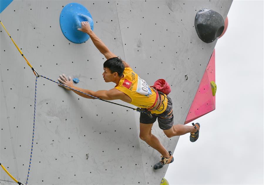 （体育）（1）“一带一路”中国拉萨国际攀岩大师赛男子难度和女子难度决赛赛况